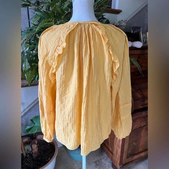 Rebecca Minkoff ladies ruffled blouse with tassels Small. Excellent condition - Picture 9 of 12